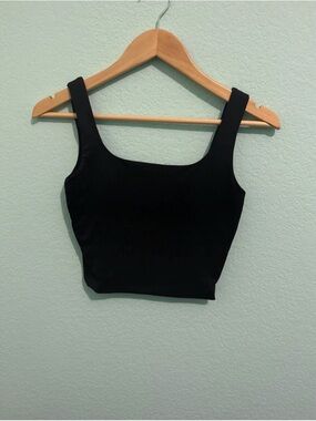 Black Square Neck Crop Tank Top - Women's